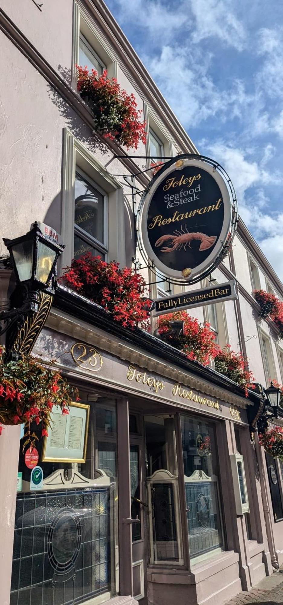 Отель Foley'S Townhouse Килларни Экстерьер фото